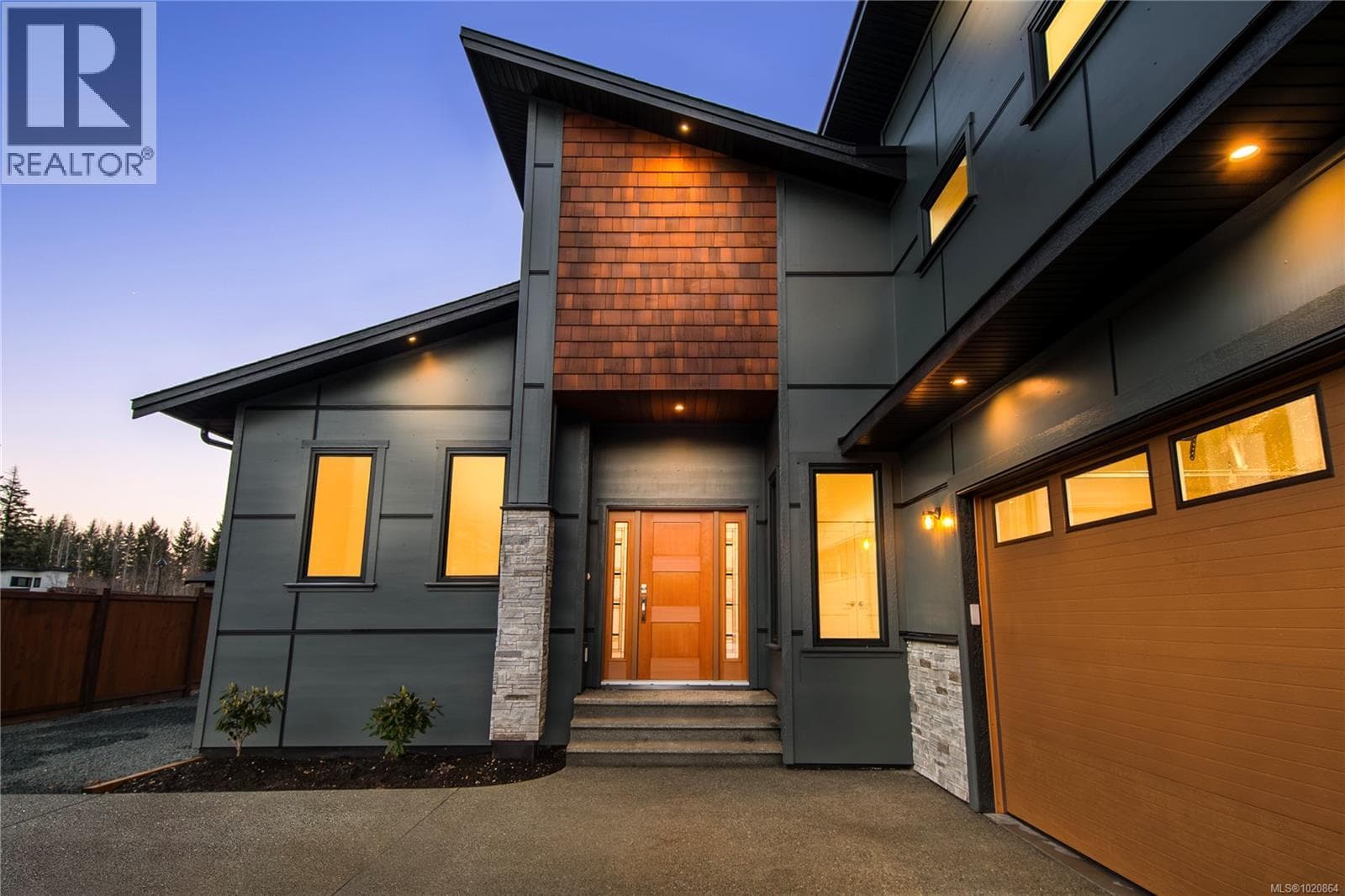 778 Sitka St, Vancouver Island — photo 4
