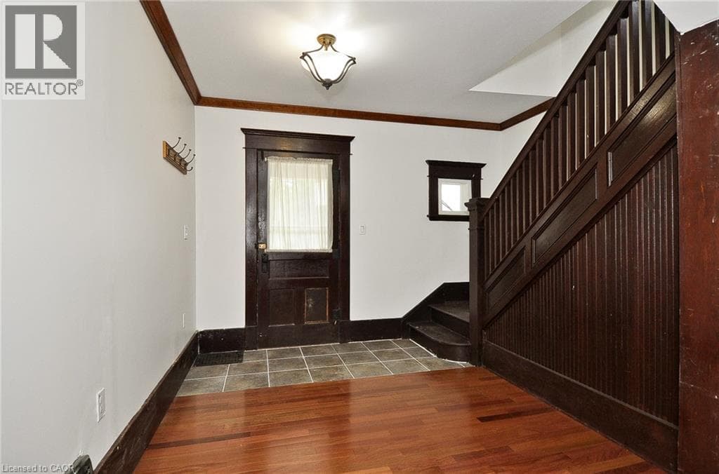 141 KING STREET — photo 3