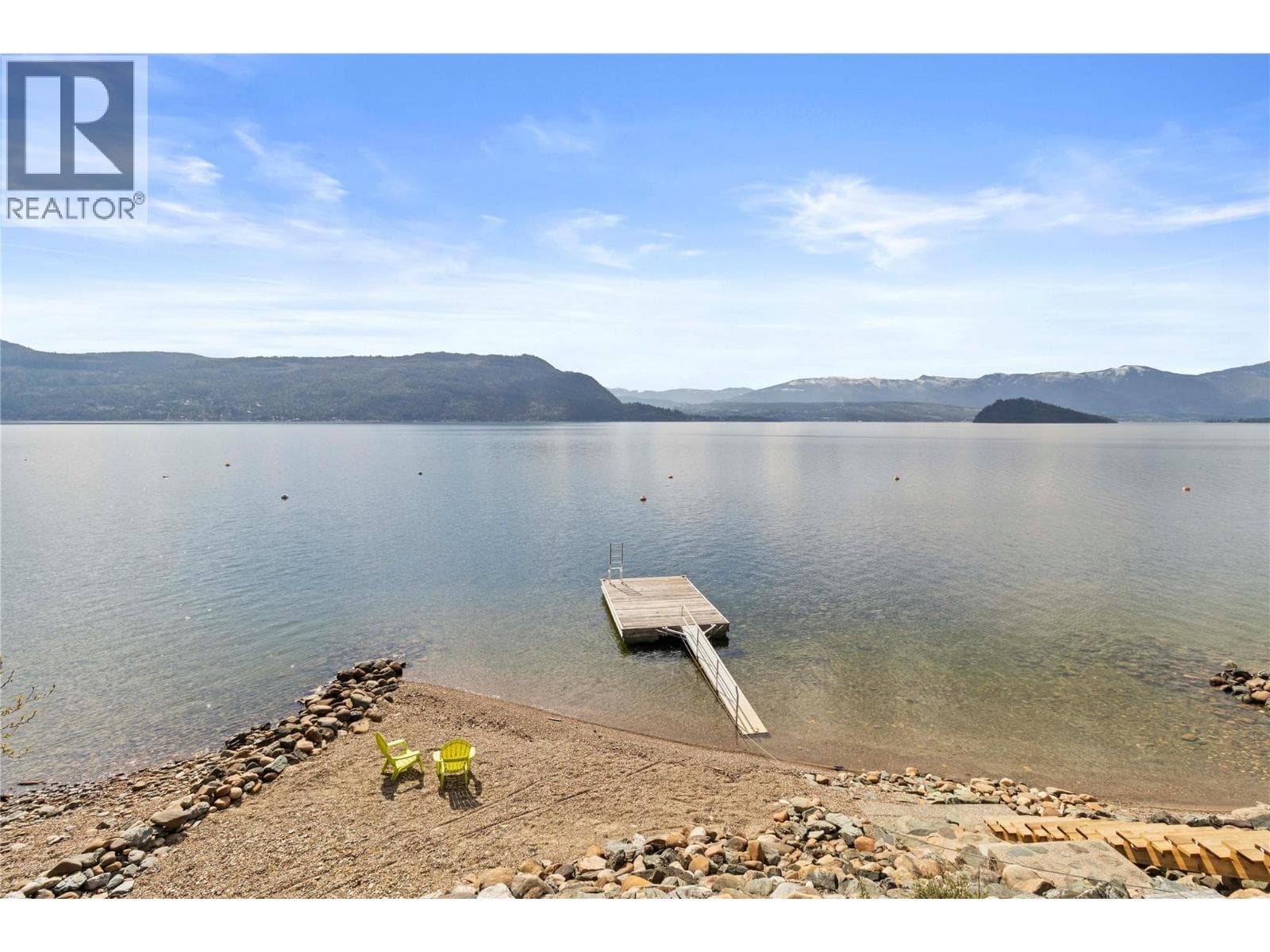 5106 Squilax Anglemont Road, Interior REALTORS® — photo 4
