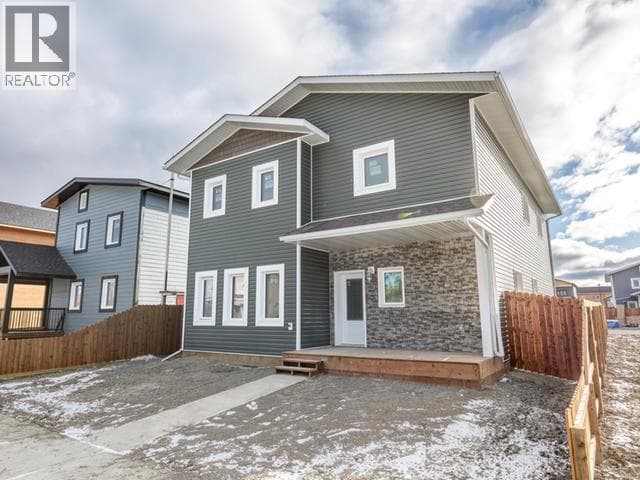 16 QUICK STREET, Yukon — photo 2