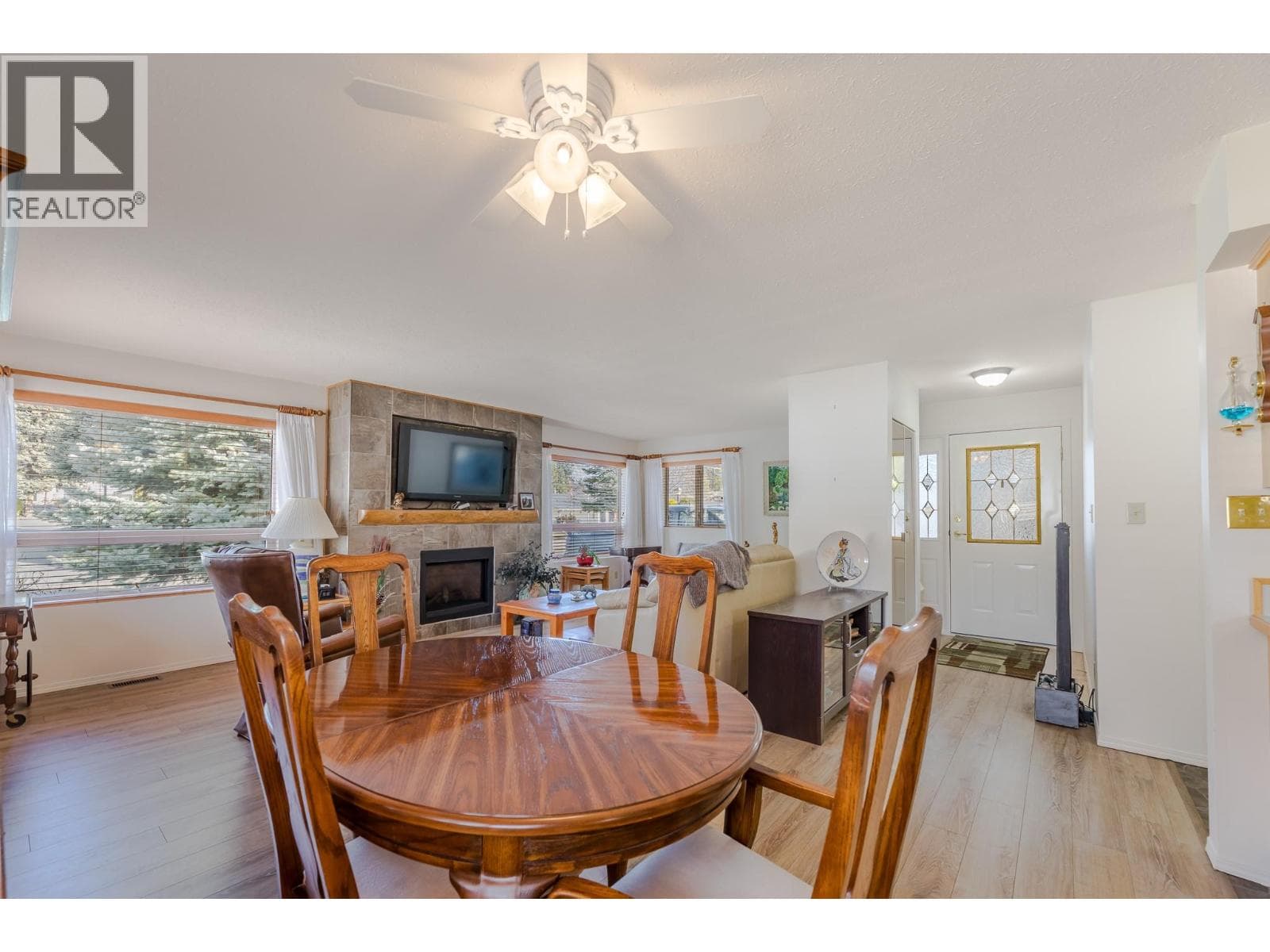17017 SNOW AVENUE UNIT 12, Interior REALTORS® — photo 4