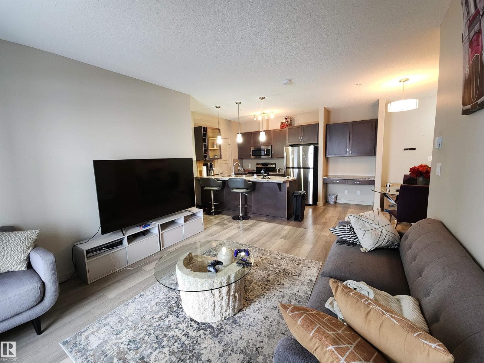 #403 1004 ROSENTHAL BV NW — photo 5