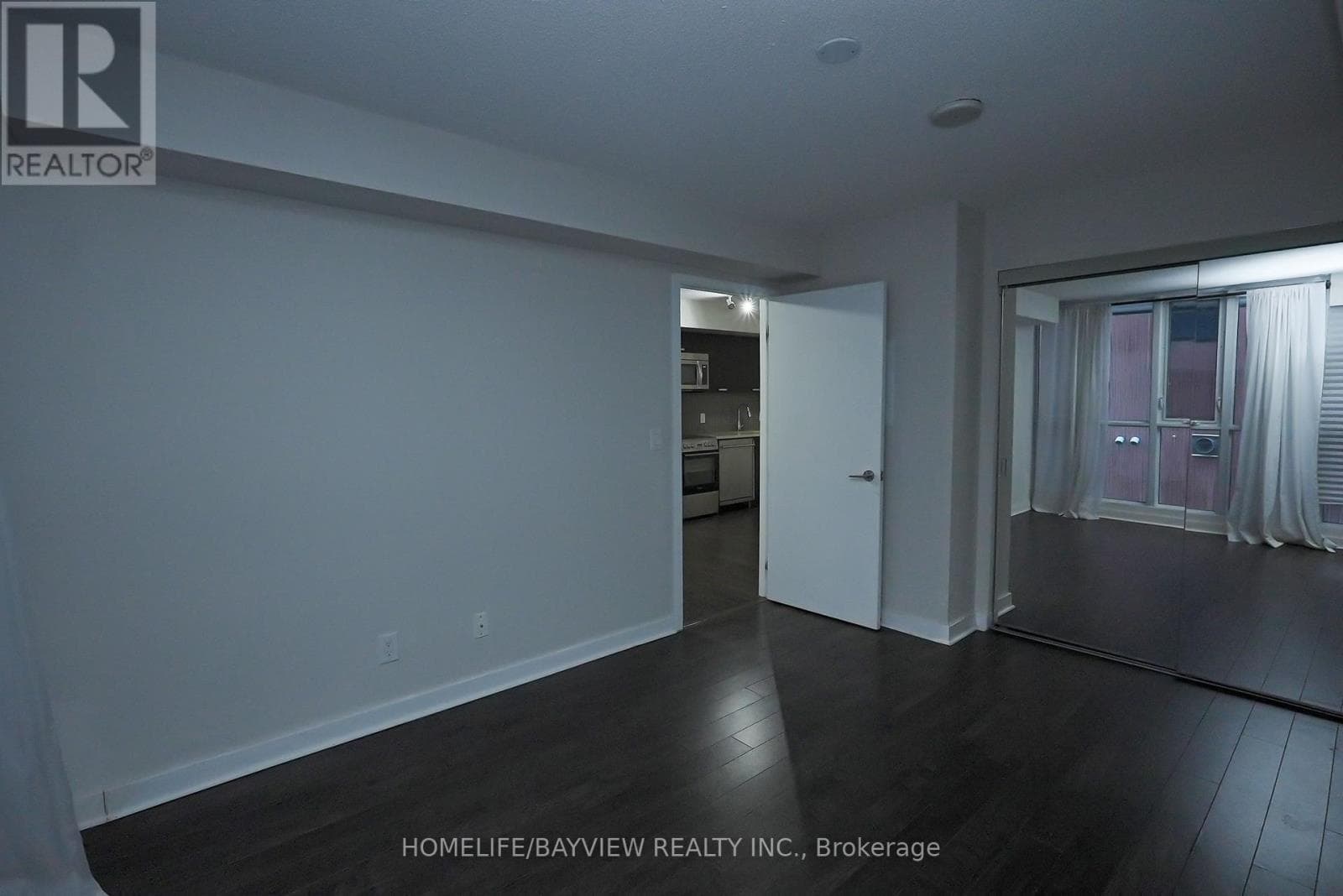 316 - 295 ADELAIDE STREET W, Toronto — photo 4