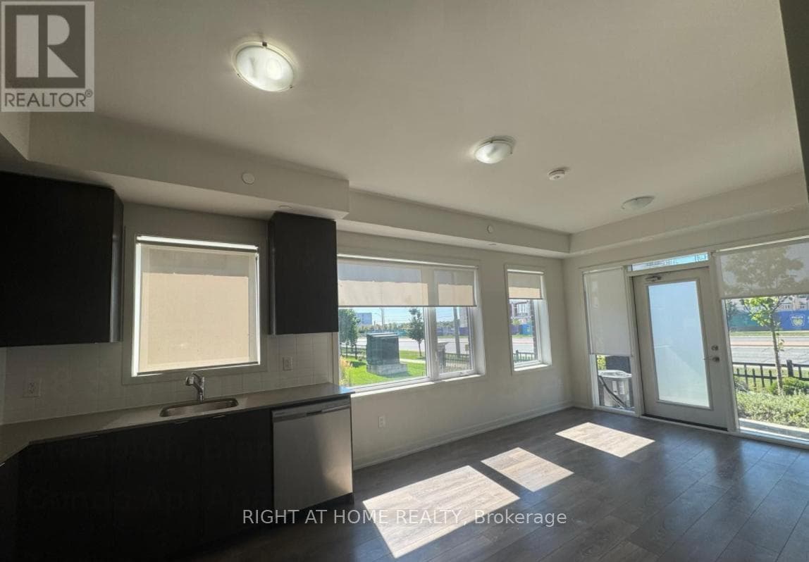 105 - 58 SKY HARBOUR DRIVE, Toronto — photo 3