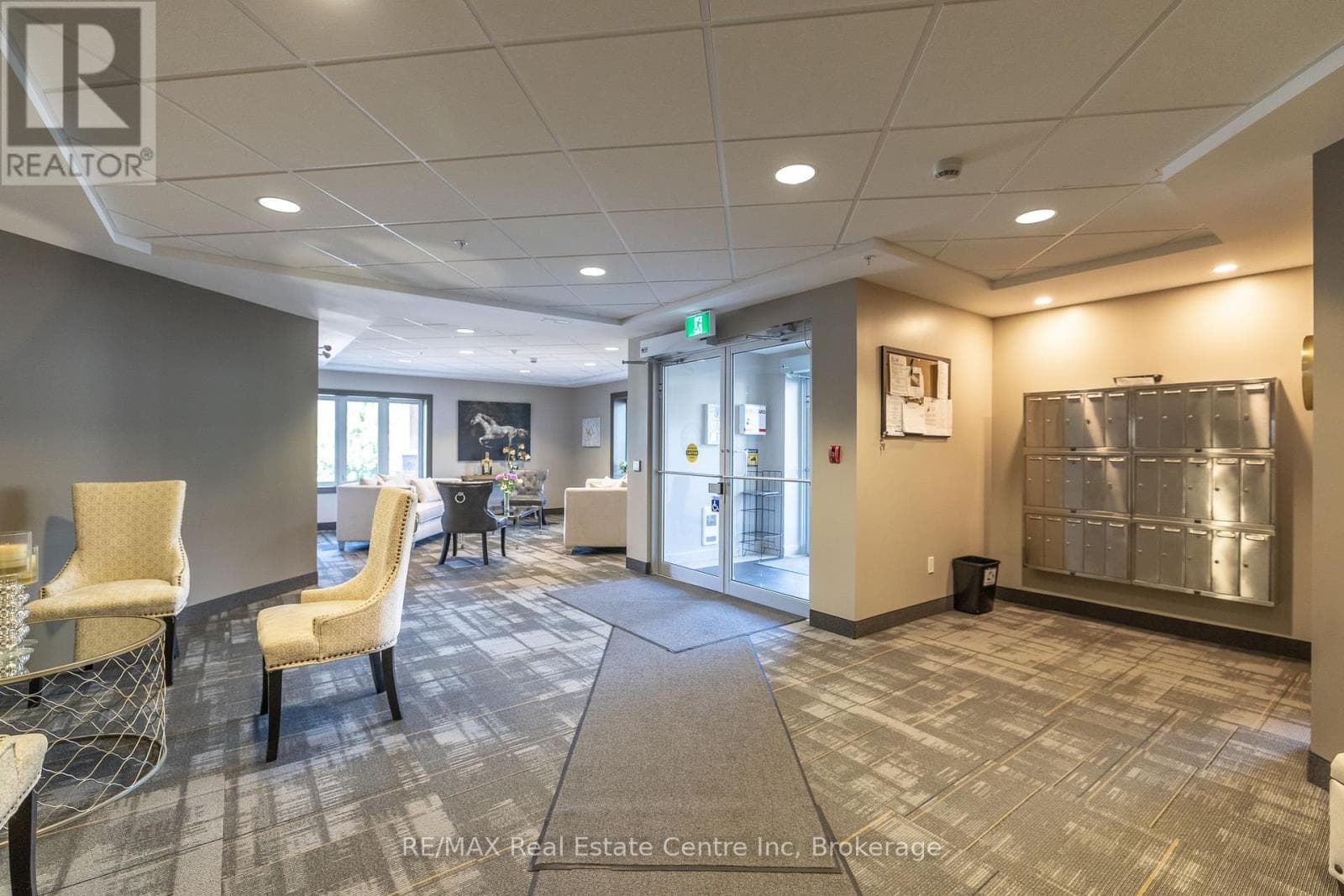 310 - 23 STUMPF STREET, OnePoint — photo 2
