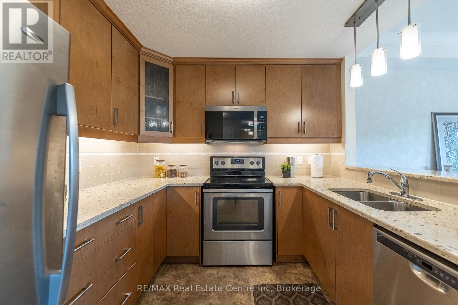 310 - 23 STUMPF STREET, OnePoint — photo 5