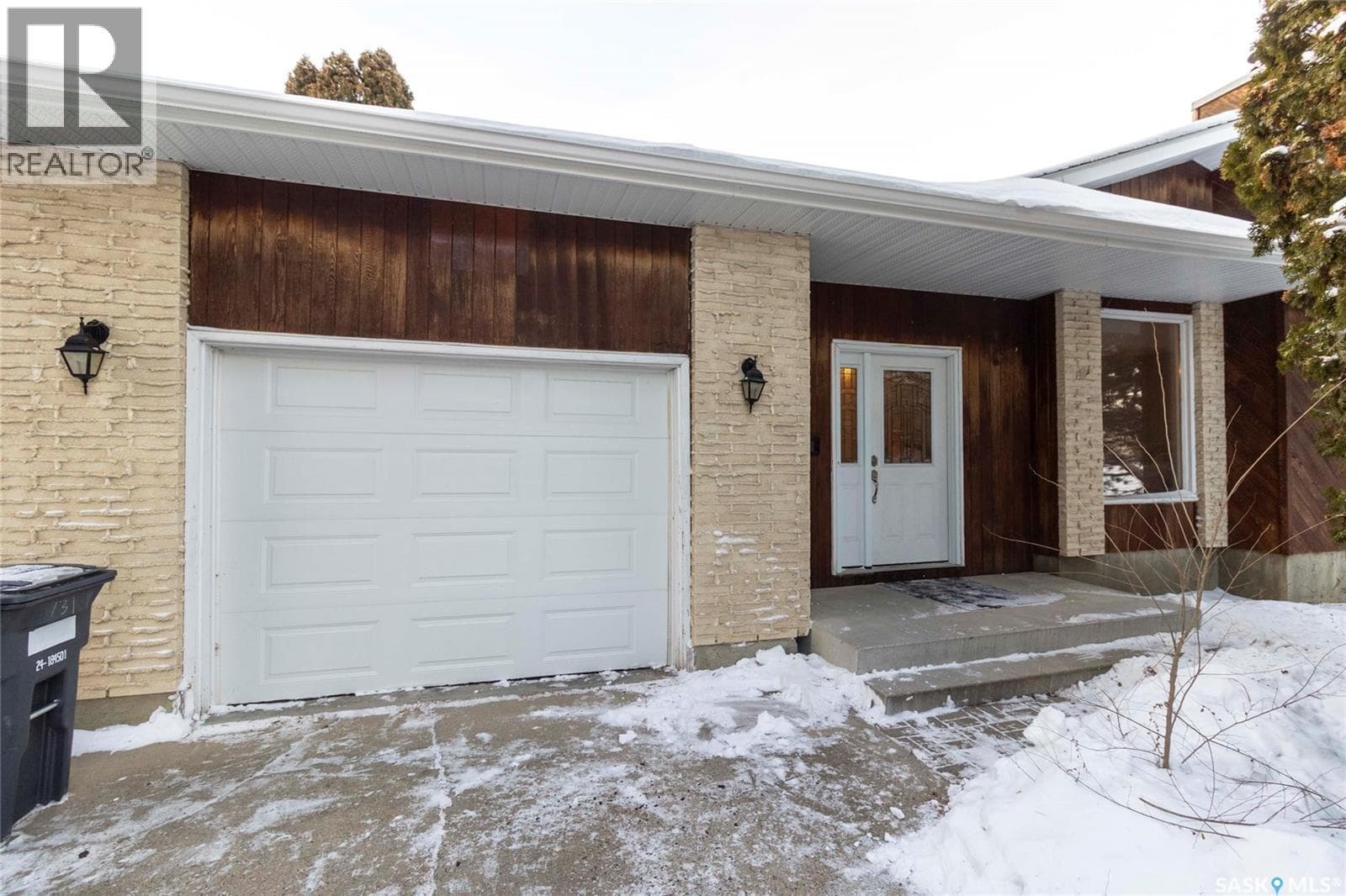 131 Tobin CRESCENT — photo 3