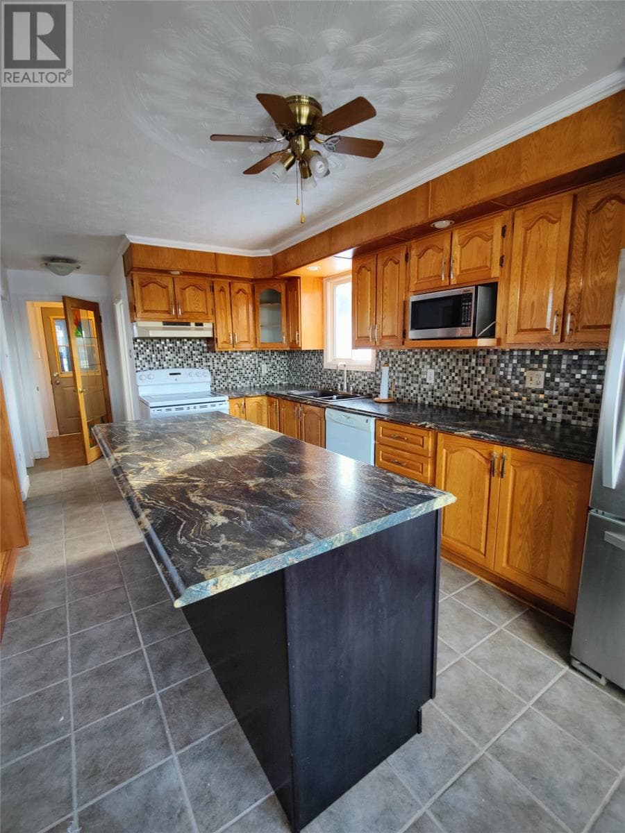 116B Riverside East Street — photo 5