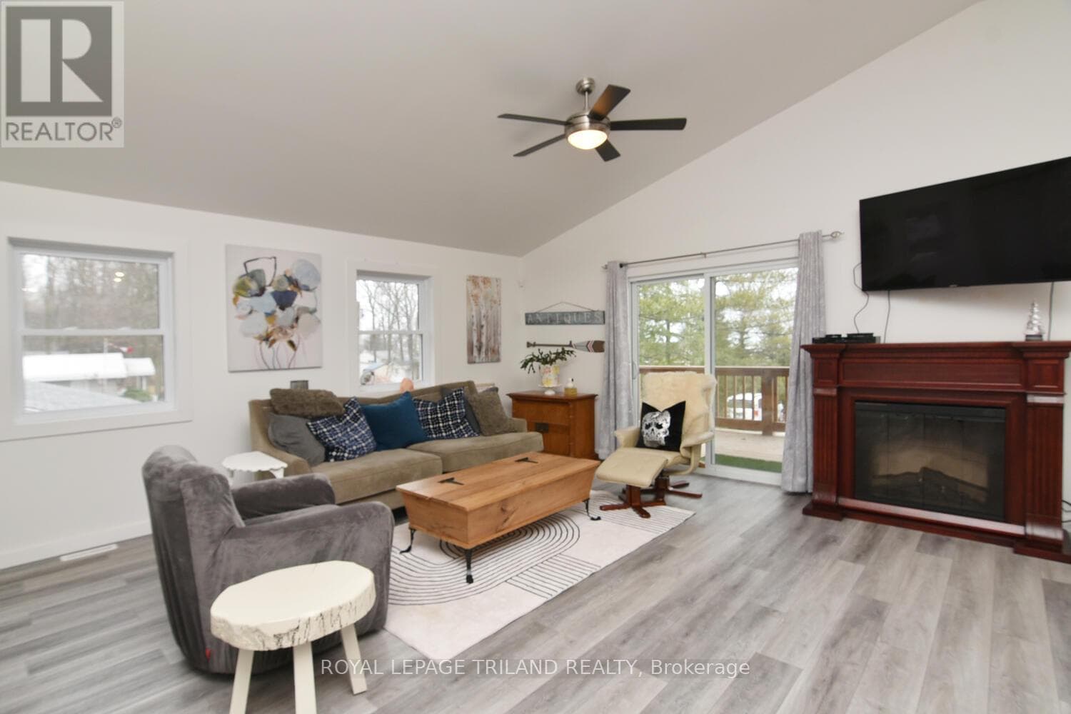 9904 LAKE ROAD, London and St. Thomas — photo 4