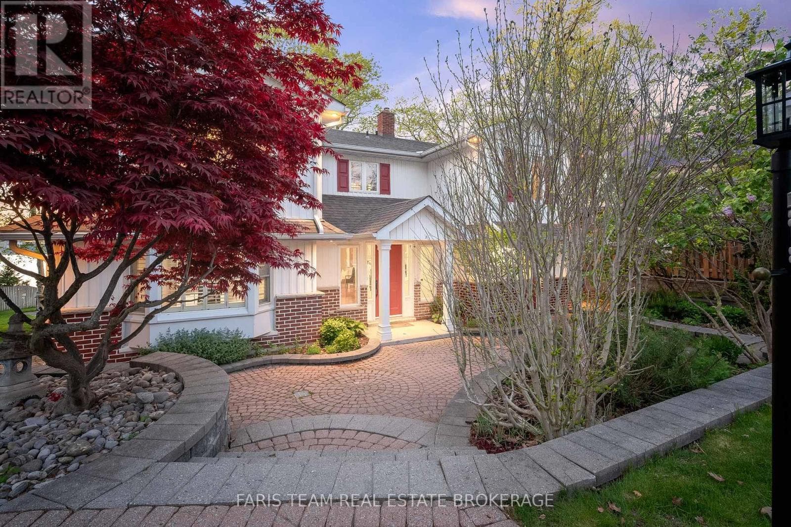 10 WHITE OAKS ROAD, Toronto — photo 3