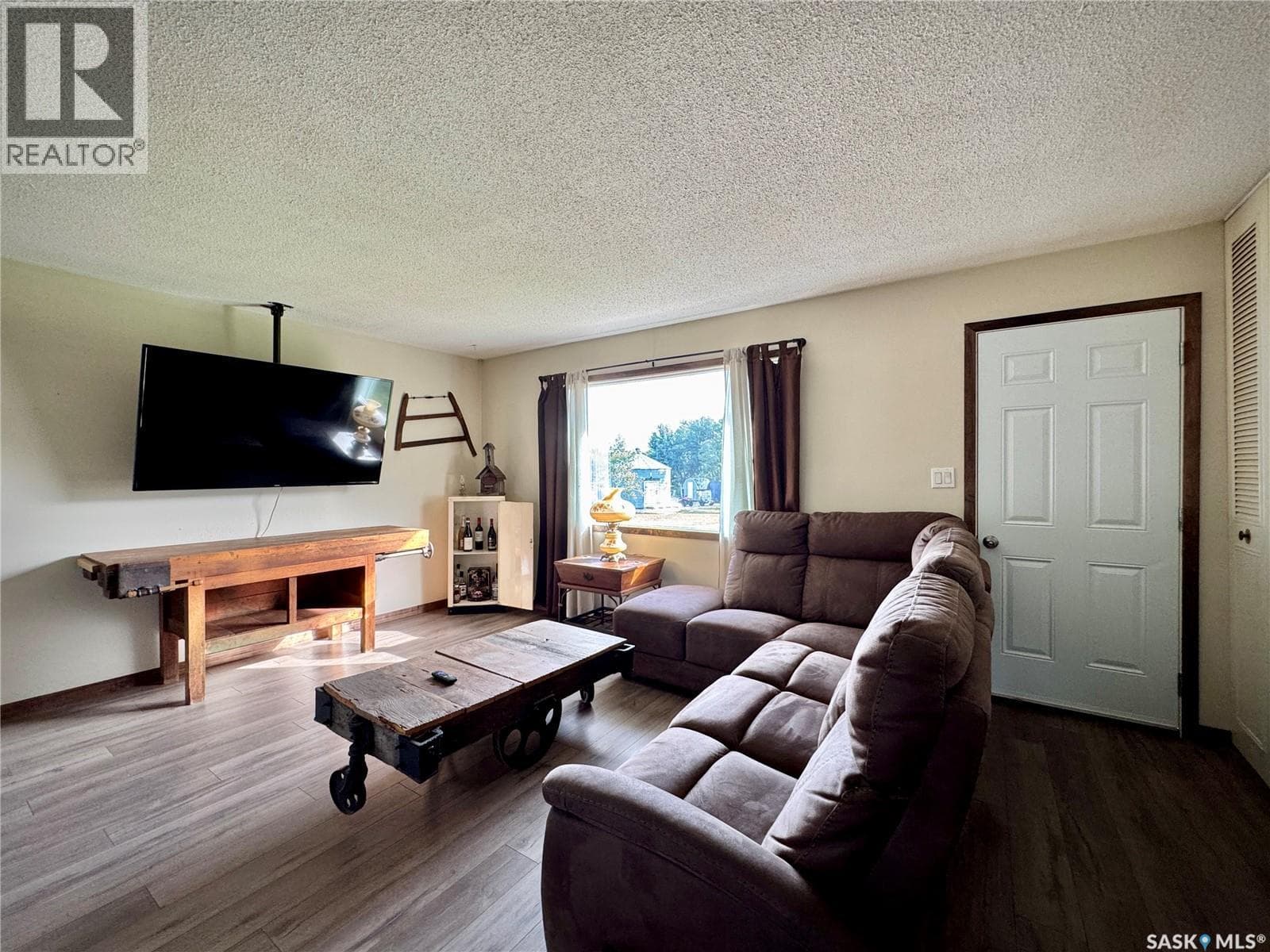 Prairie Crest Acres - Rm of Cana, Saskatchewan — photo 5
