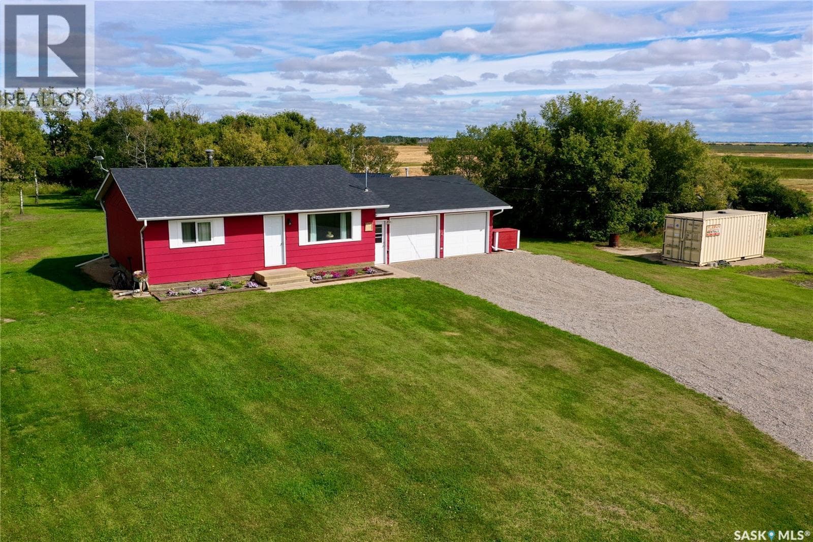 Prairie Crest Acres - Rm of Cana, Saskatchewan — photo 2