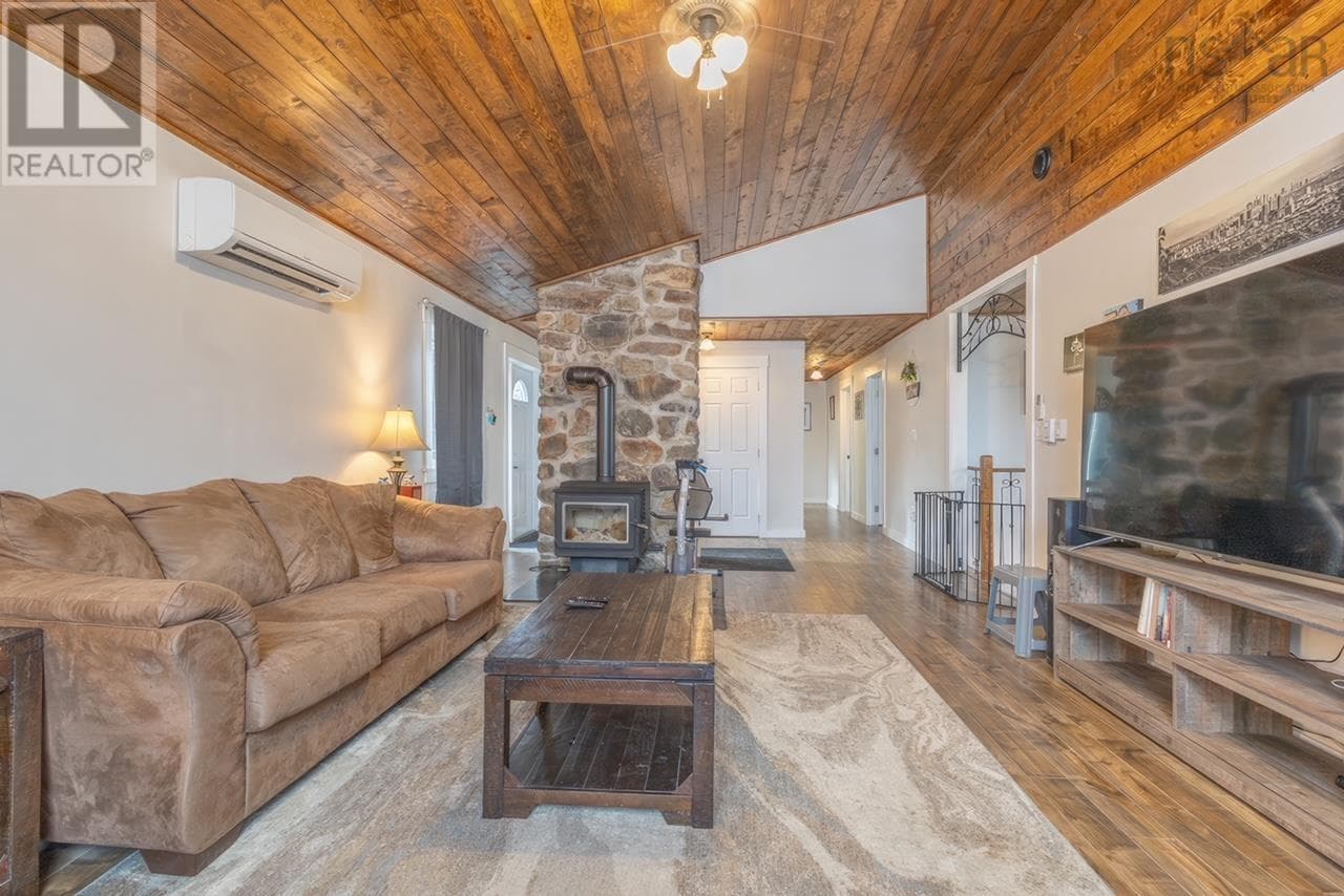 62 LAKE DOUCETTE ROAD, NSAR — photo 5