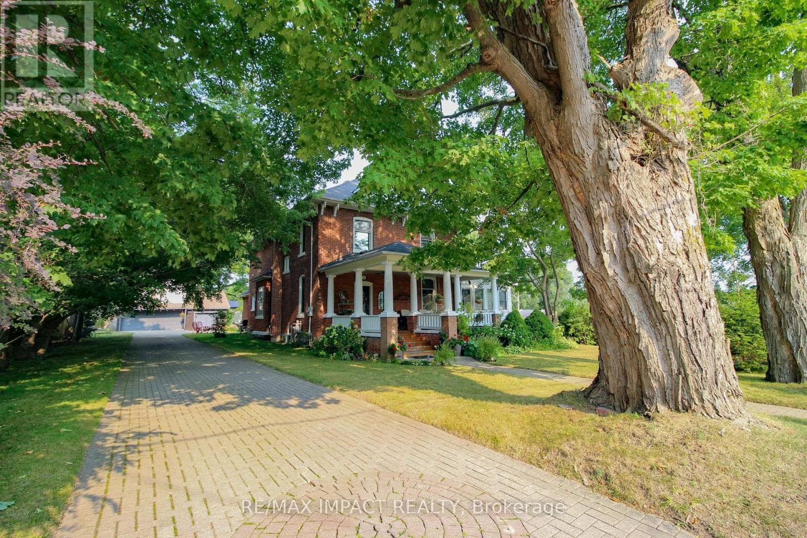33 DIVISION STREET, Central Lakes — photo 3
