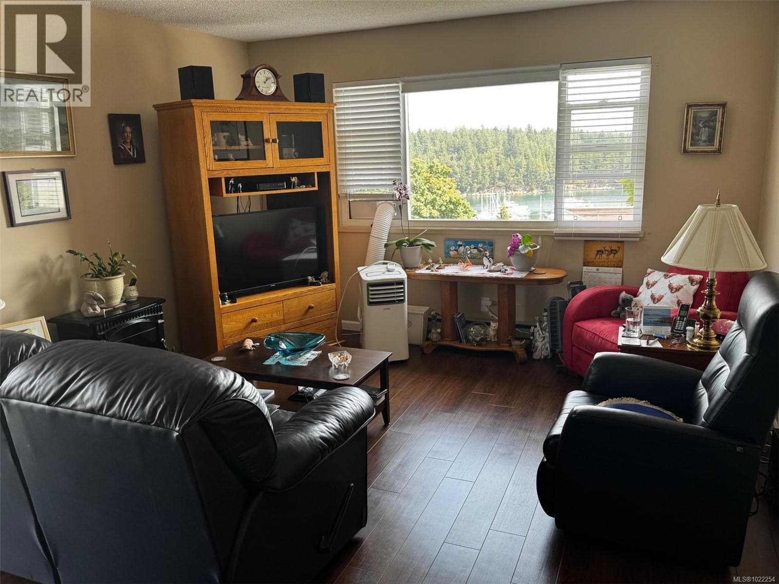 275 CYPRESS STREET, Vancouver Island — photo 5