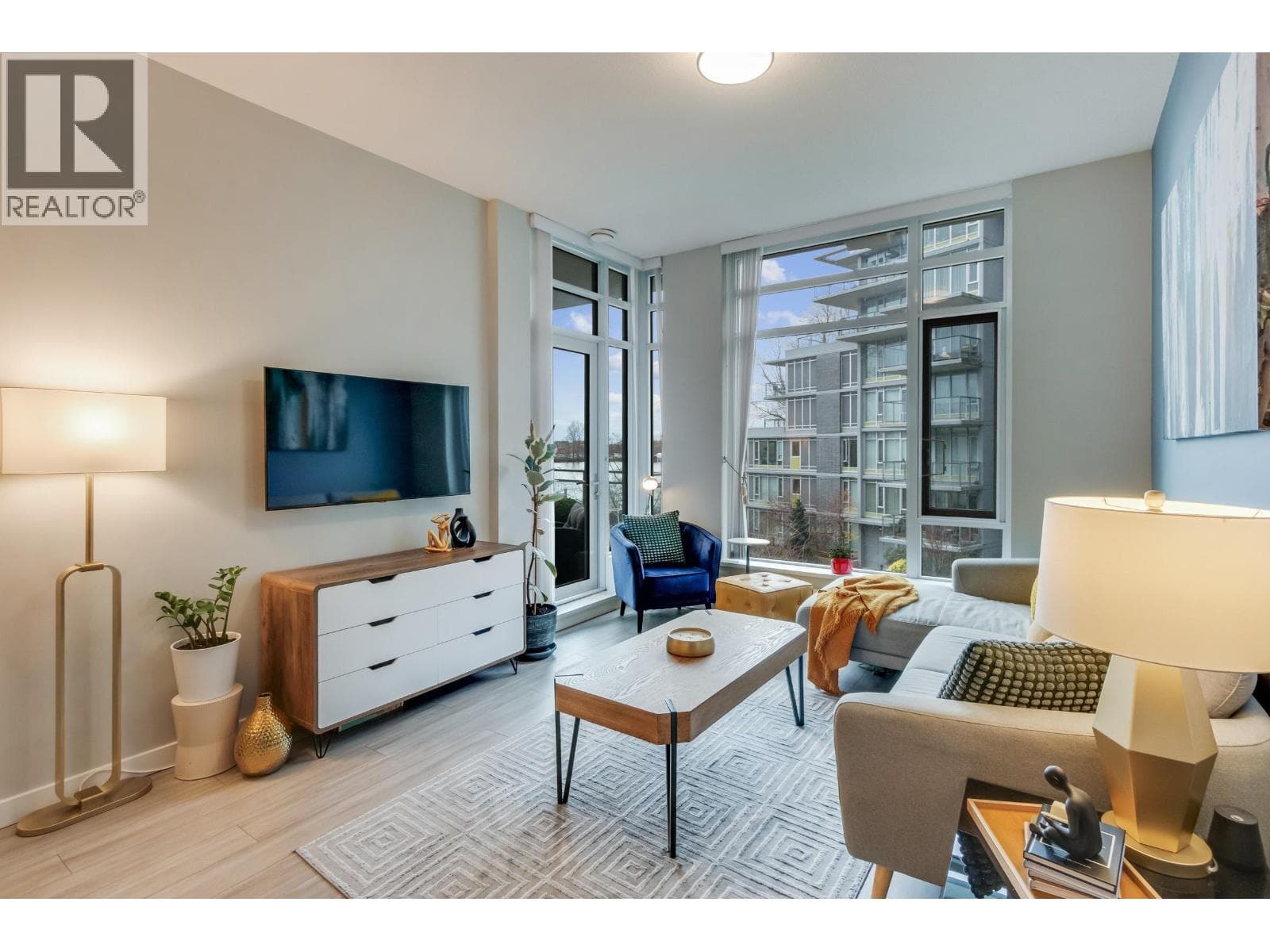 308 3188 RIVERWALK AVENUE — photo 4