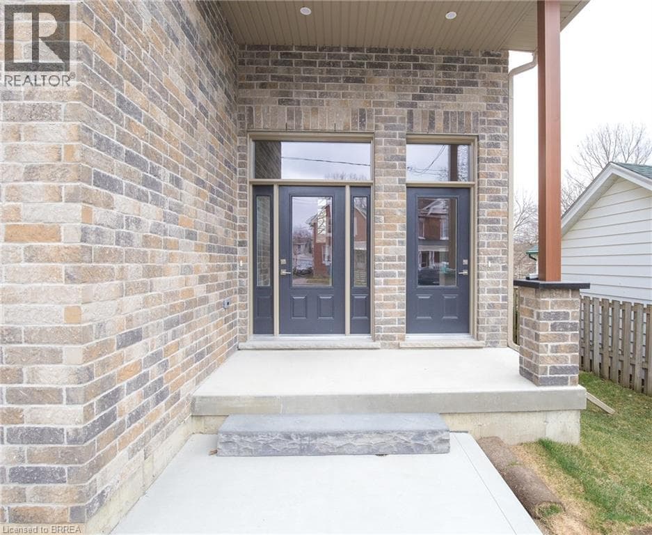 355 WELLINGTON STREET in 
