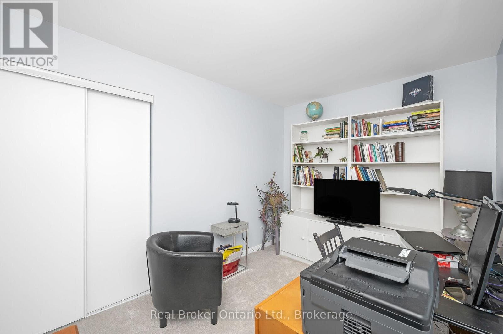 163 ROSS LANE, Oakville-Milton — photo 5