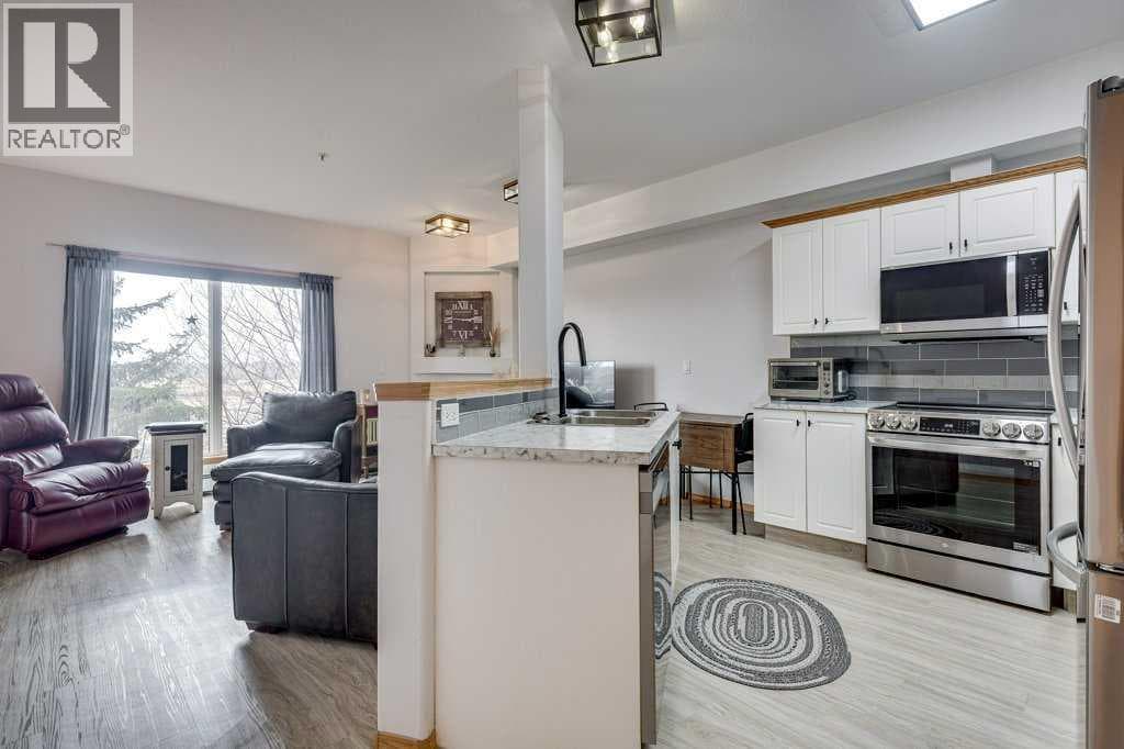 304, 5300 48 Street, Red Deer (Central Alberta) — photo 5
