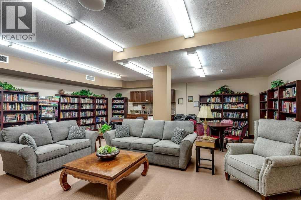 304, 5300 48 Street, Red Deer (Central Alberta) — photo 4