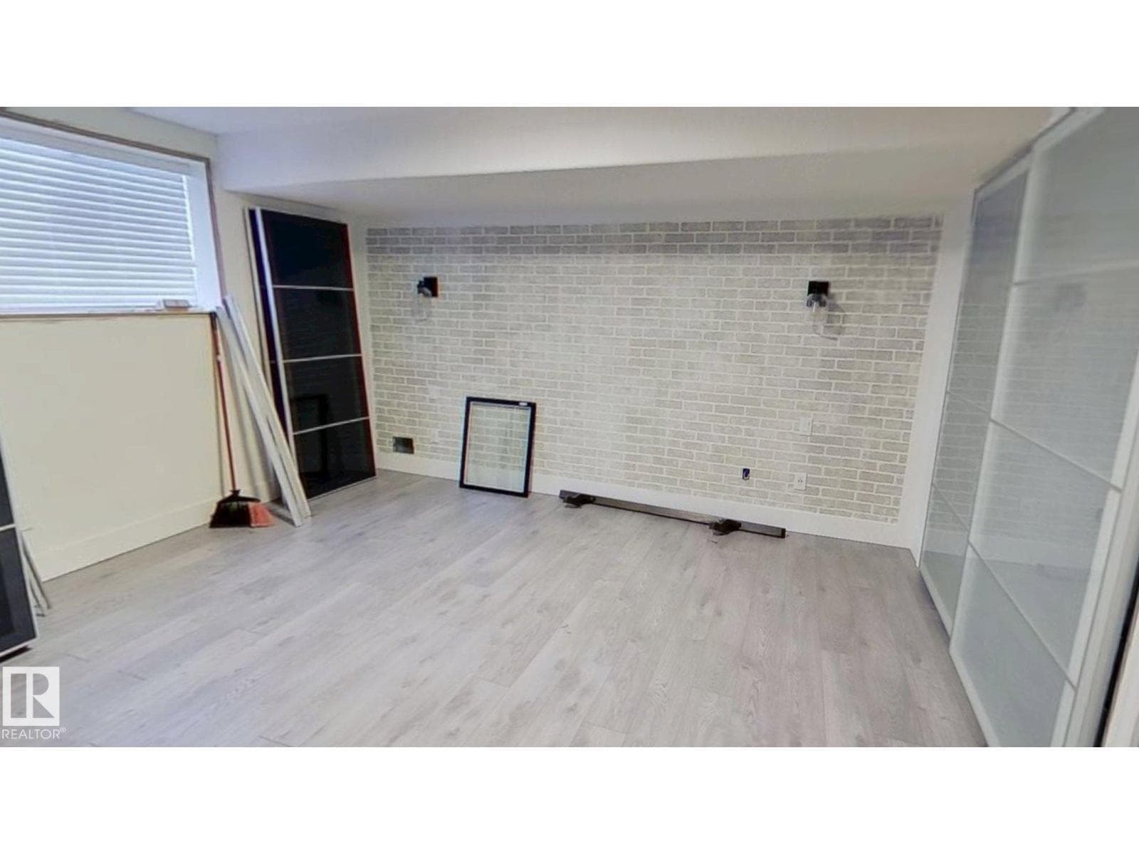 501 FORREST DRIVE, Edmonton — photo 4