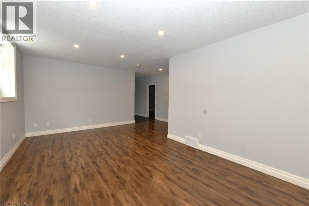 13 FORBES Crescent, Cornerstone — photo 3