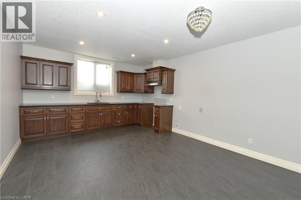 13 FORBES Crescent, Cornerstone — photo 5