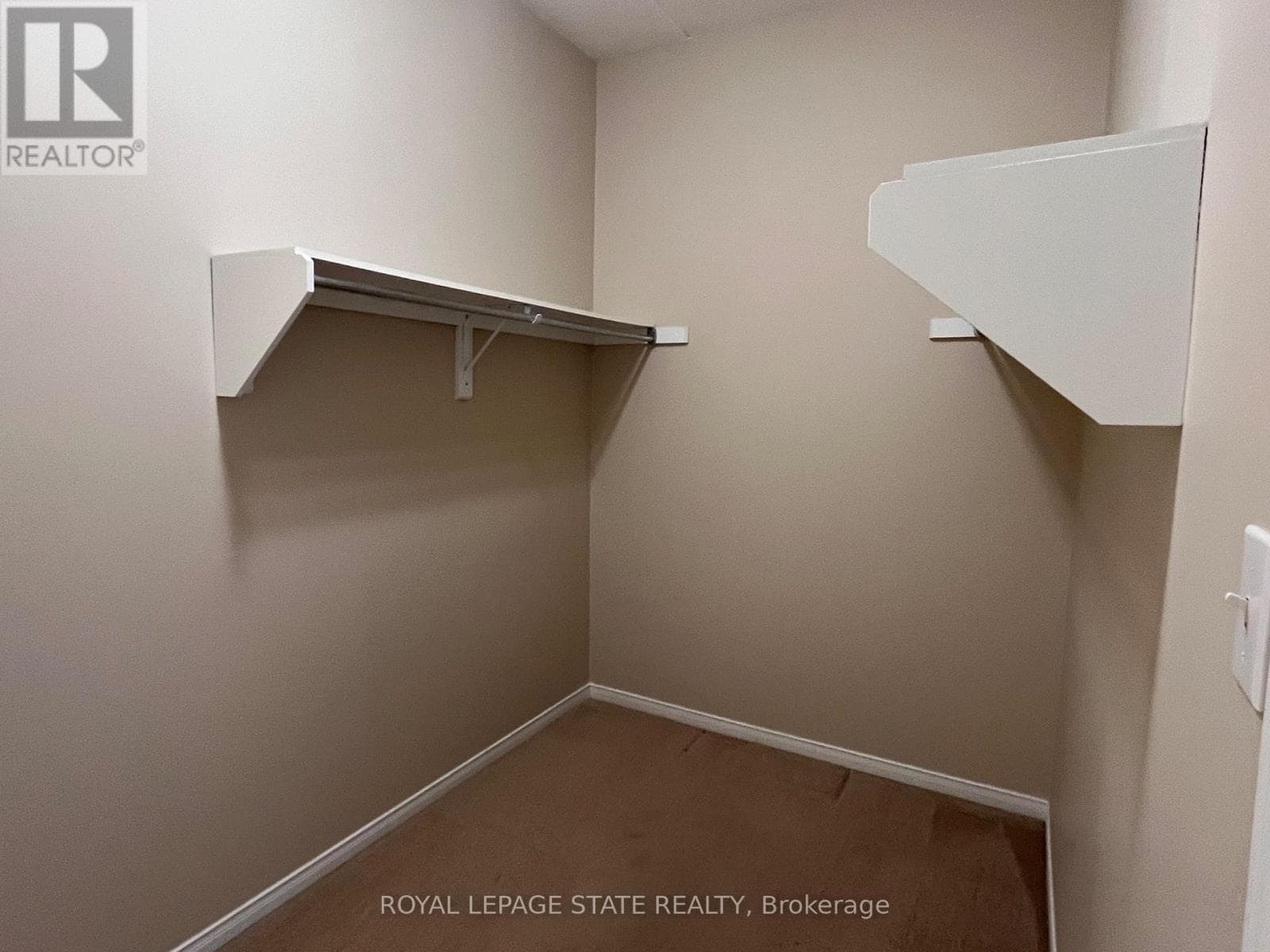 210 MAIN Street E Unit# 203, Toronto — photo 5