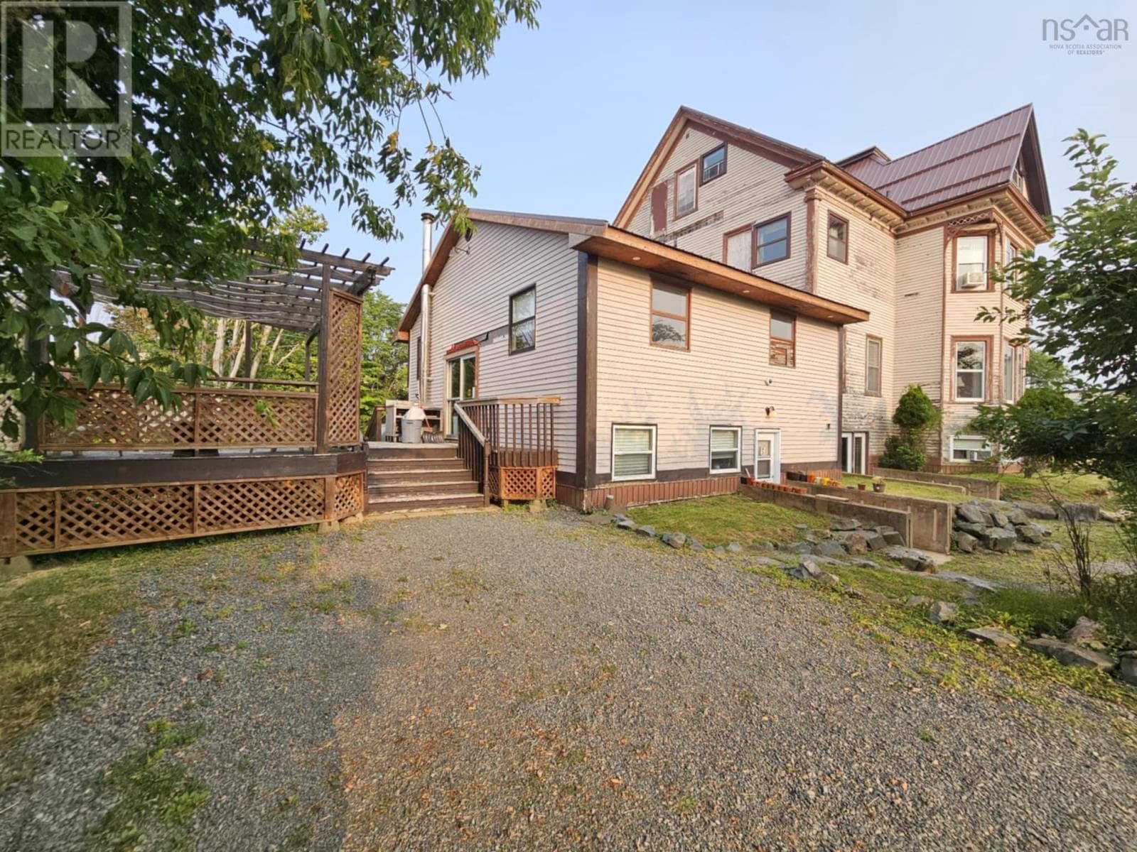 435 PRINCE STREET, NSAR — photo 3