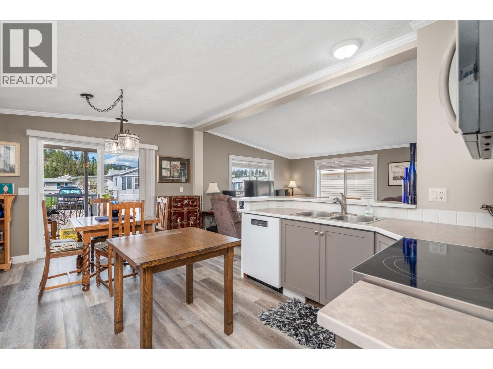 12560 WESTSIDE ROAD UNIT 21, Interior REALTORS® — photo 2
