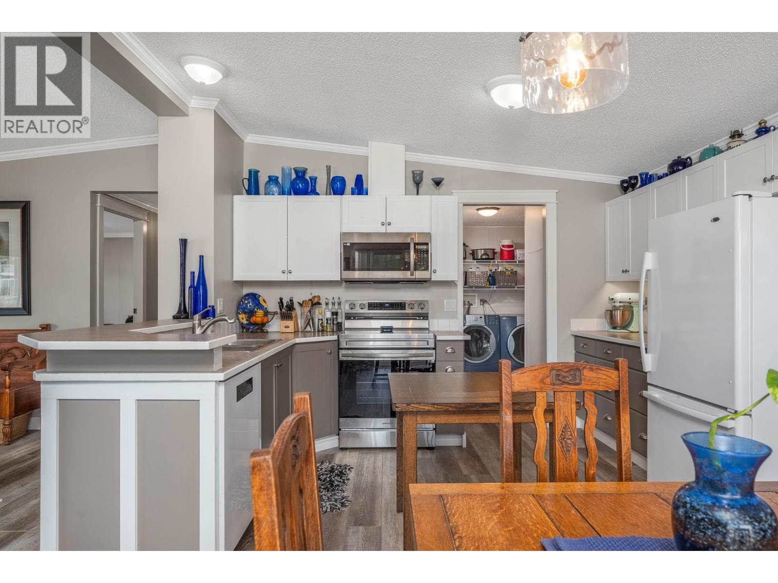 12560 WESTSIDE ROAD UNIT 21, Interior REALTORS® — photo 4