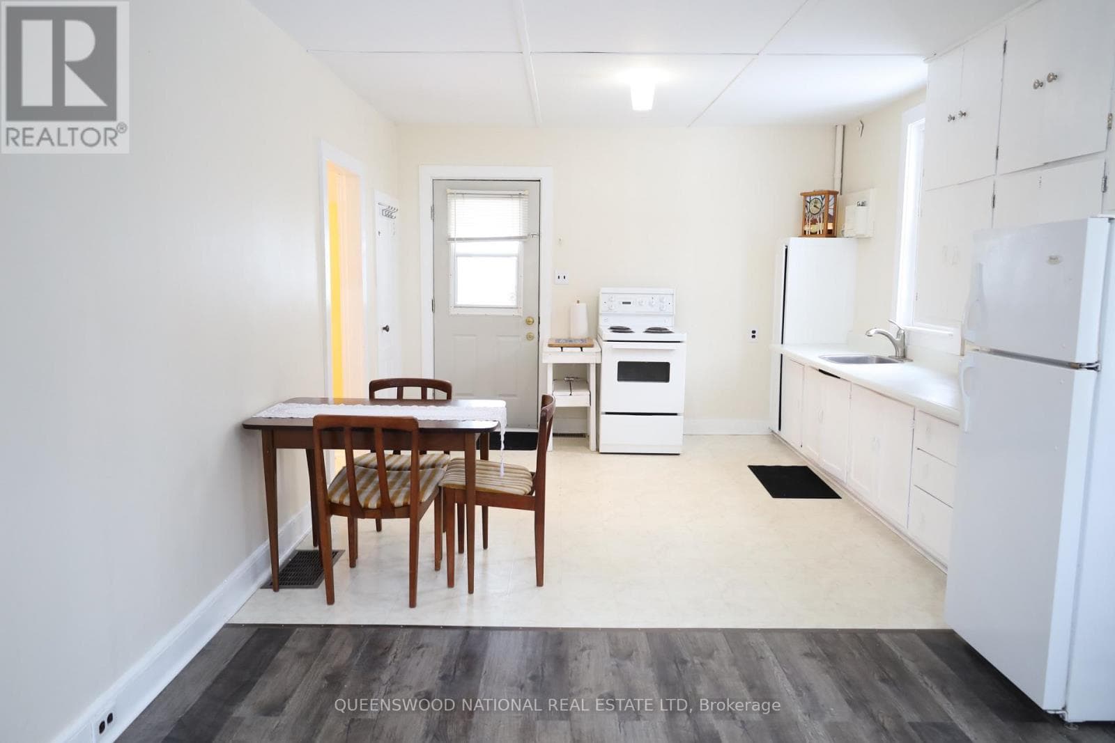 65 WILNO STREET, Renfrew County — photo 3