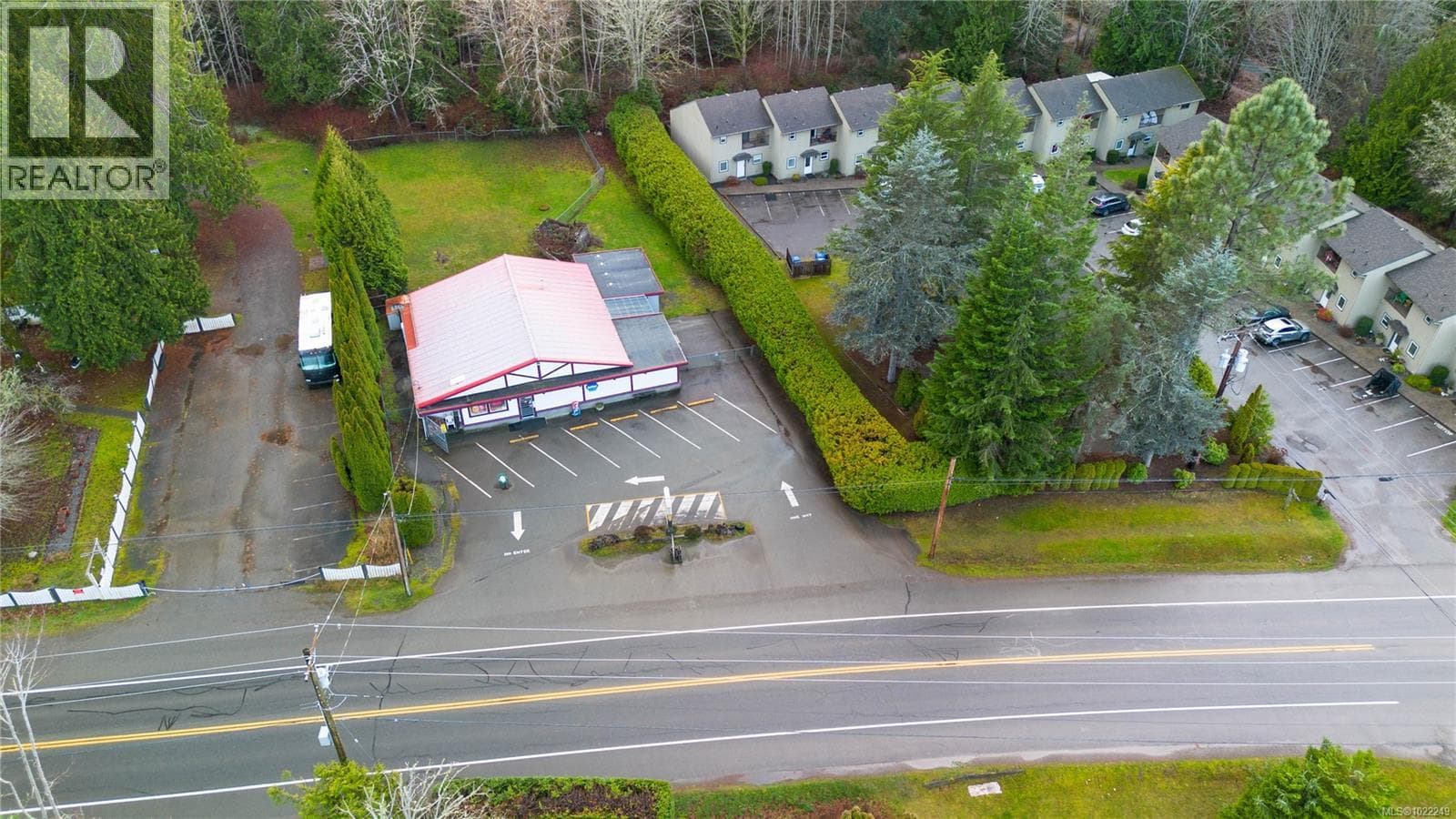 3346 Island Hwy W, Vancouver Island — photo 4