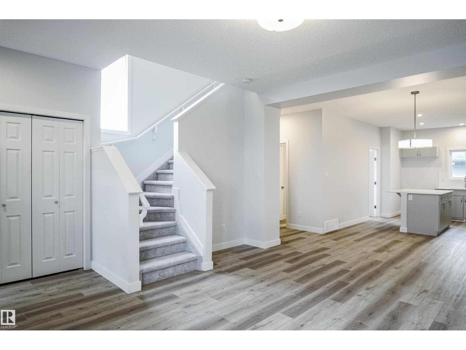 115 COPPERHAVEN DRIVE, Edmonton — photo 3