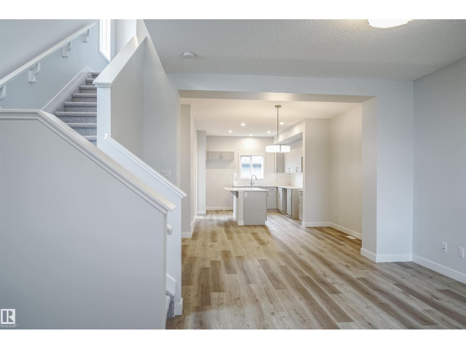 115 COPPERHAVEN DRIVE, Edmonton — photo 4