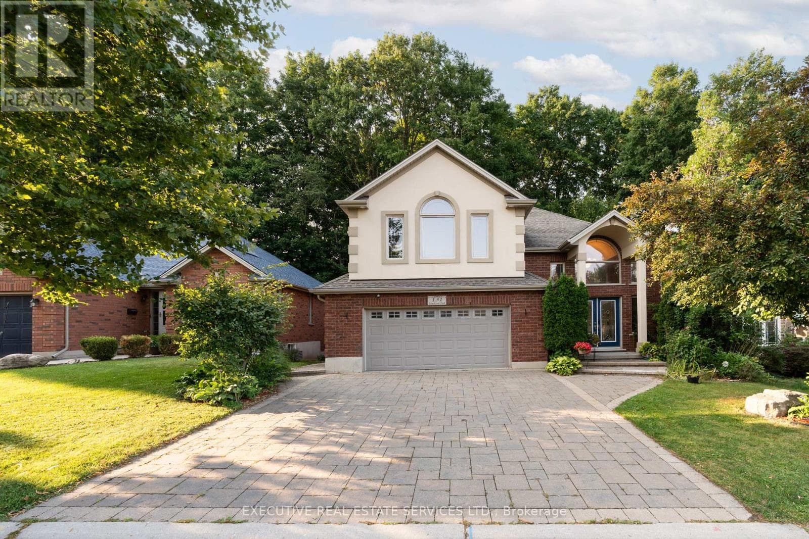 131 FORESTWAY TRAIL — photo 2