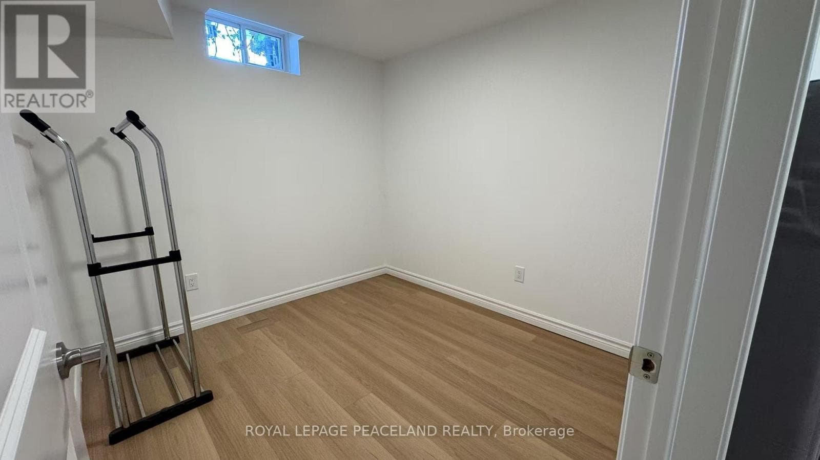 BASEMENT - 185 RUSTLE WOODS AVENUE, Toronto — photo 4