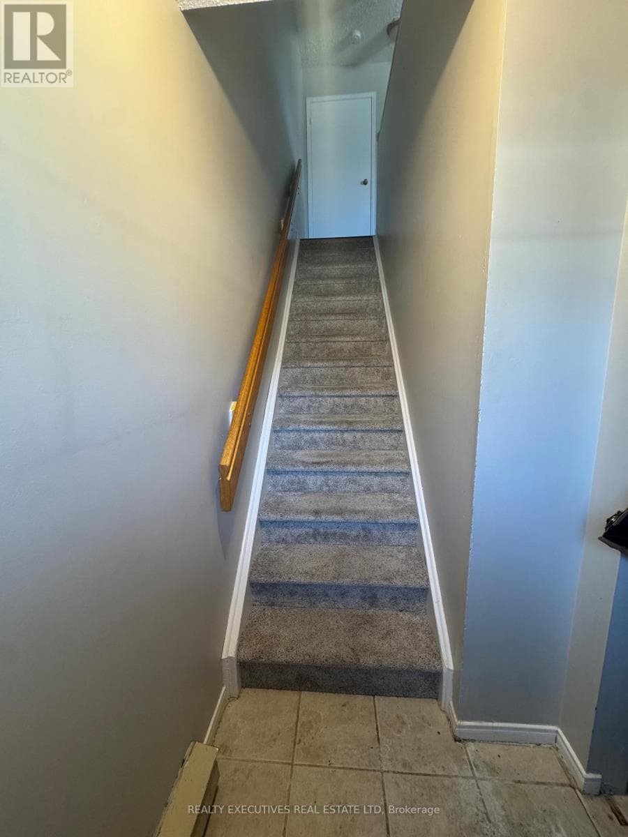 3 - 315 MULLETT STREET — photo 2