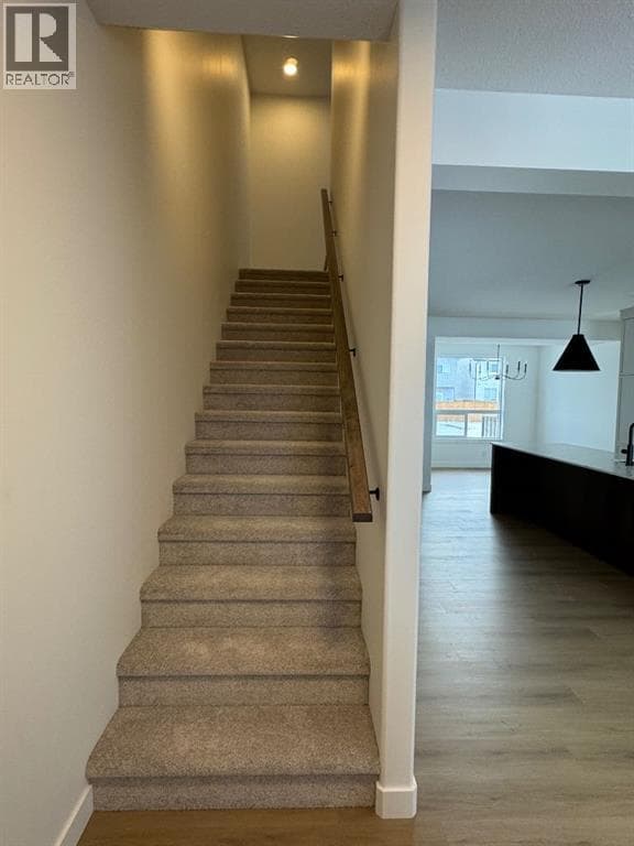 31 Louis Drive — photo 3