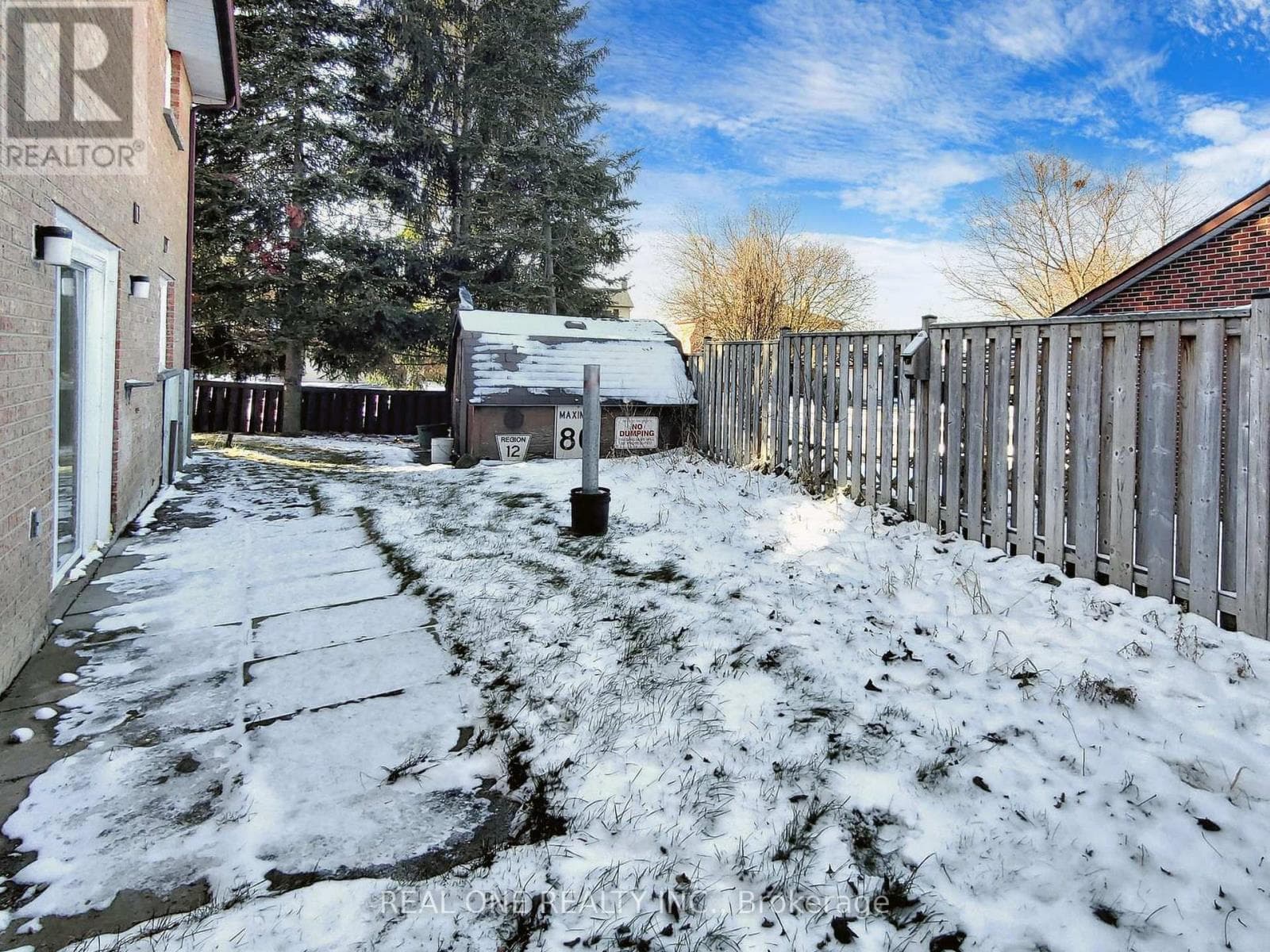 47 LOWE BOULEVARD — photo 4