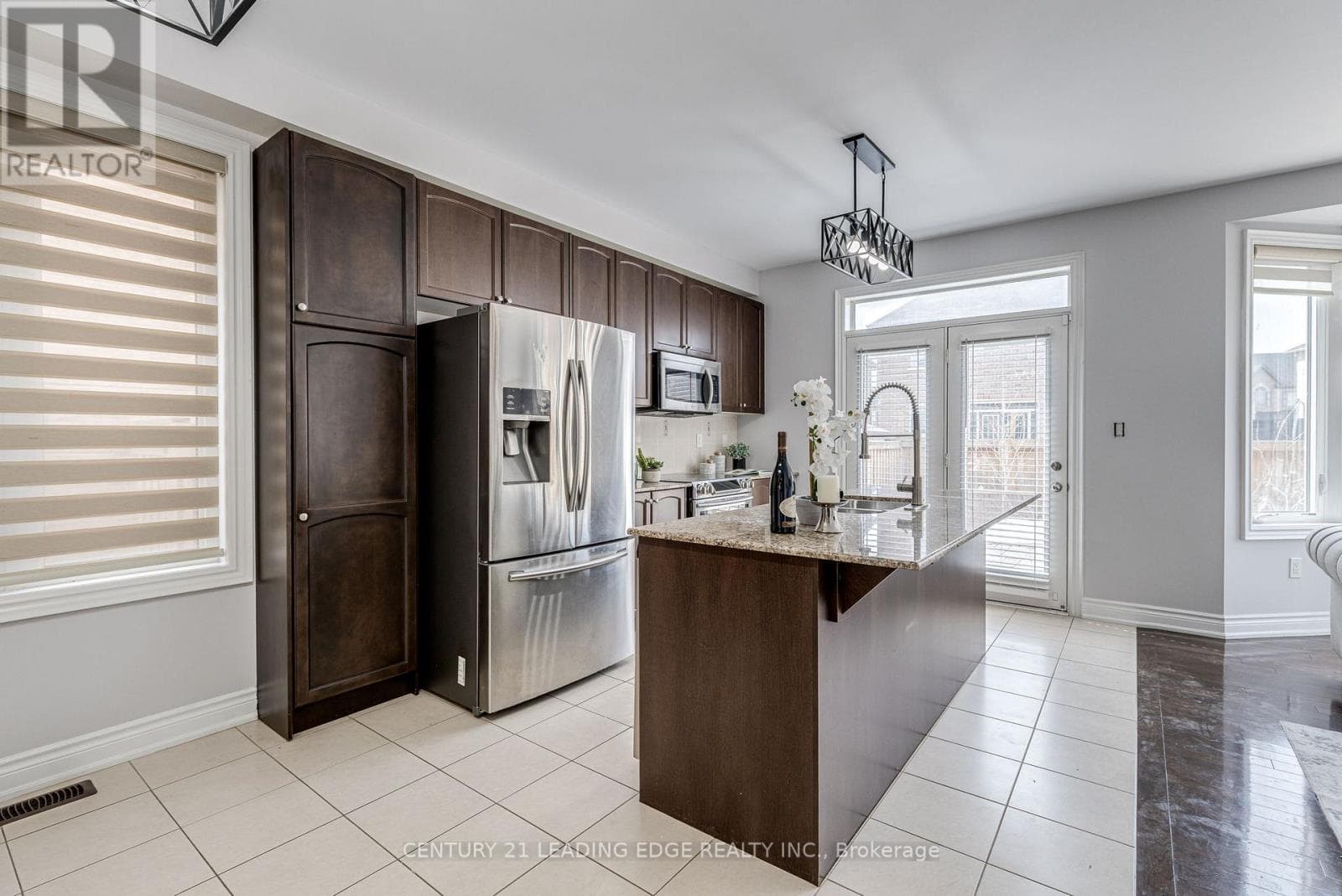 102 MACTIER DRIVE — photo 4
