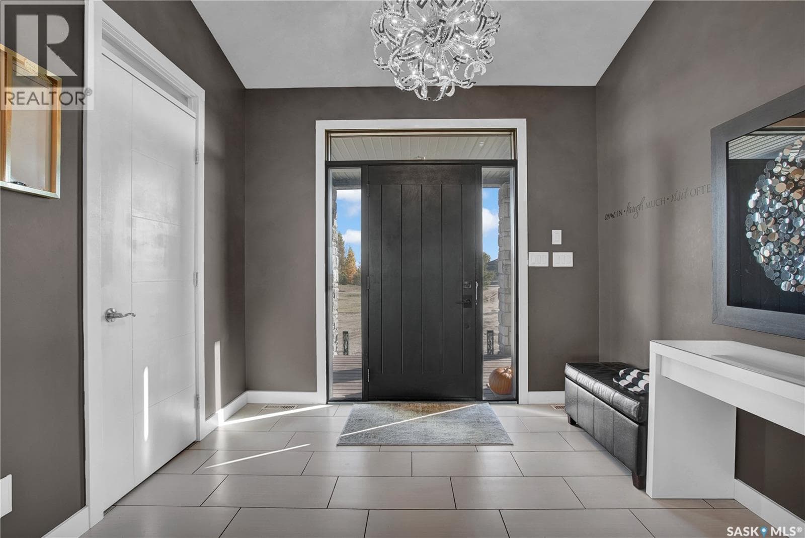6 Sitina Estates — photo 3