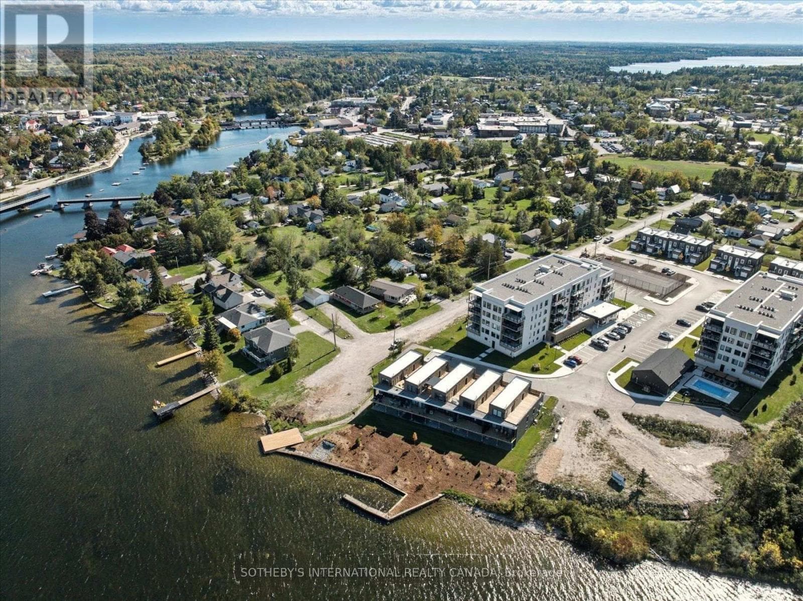 306 - 19B WEST STREET N in Fenelon