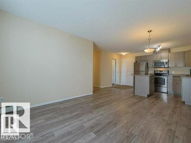 #443 301 CLAREVIEW STATION DR NW NW — photo 5