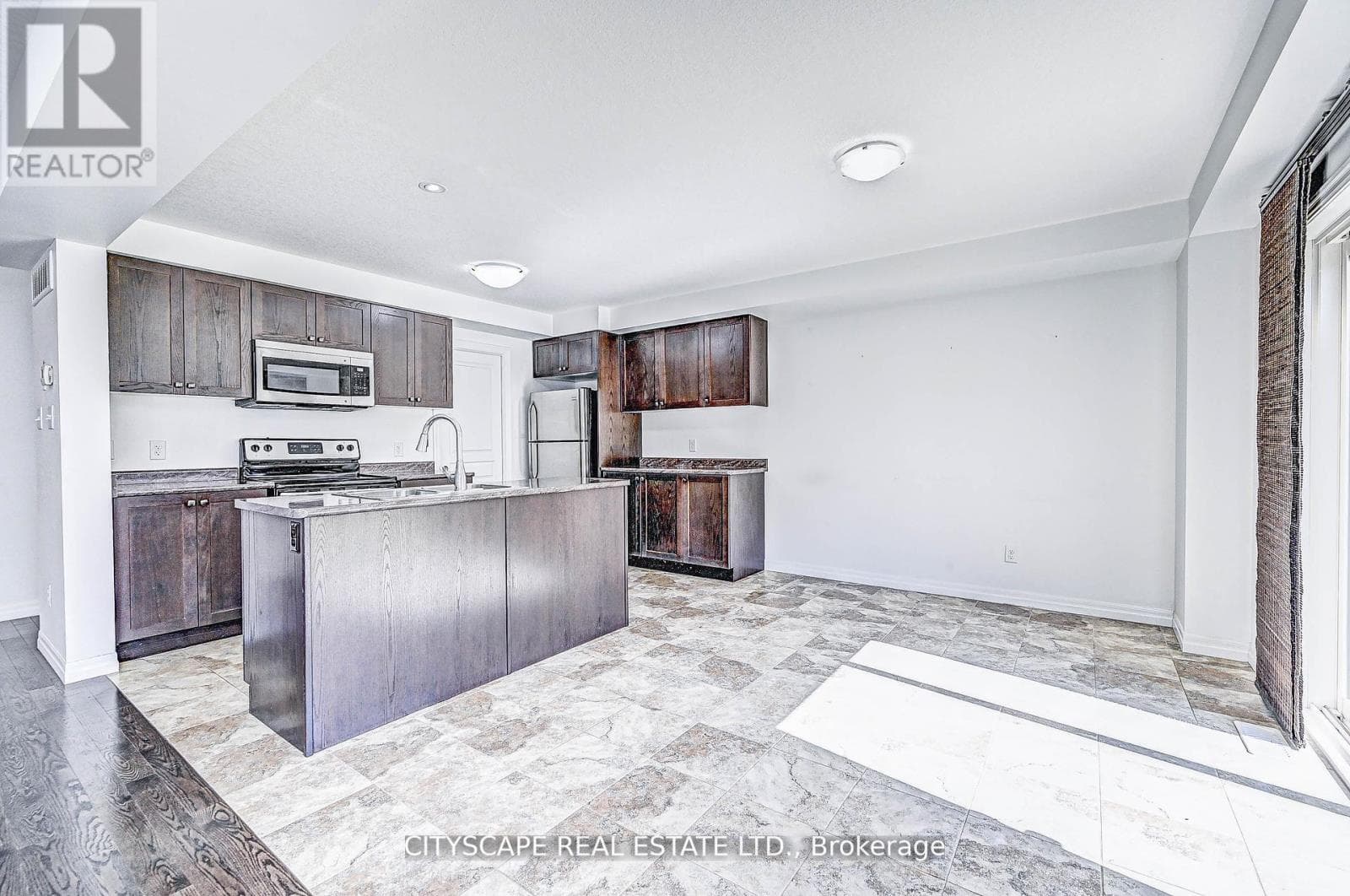 6 CASTLEBAY STREET, Toronto — photo 5
