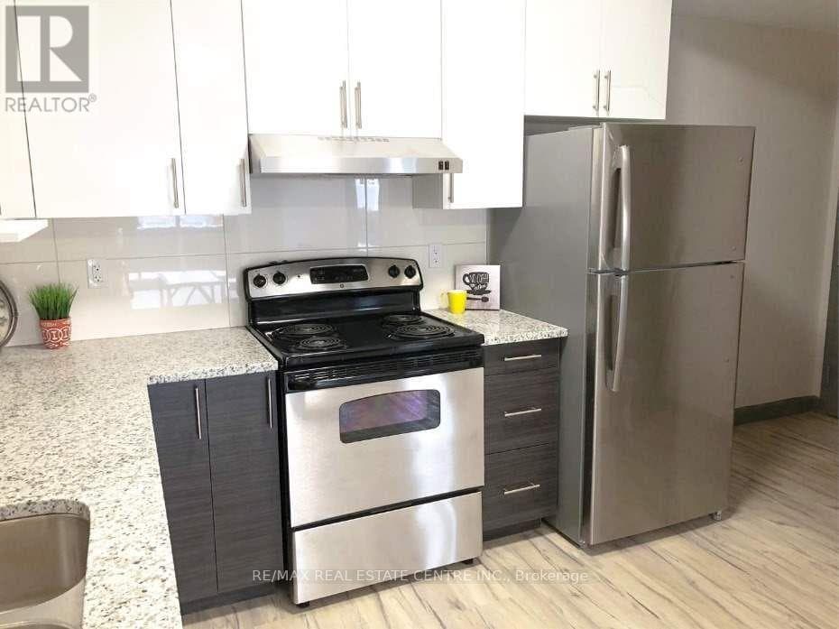 279 - 258B SUNVIEW STREET, Toronto — photo 2