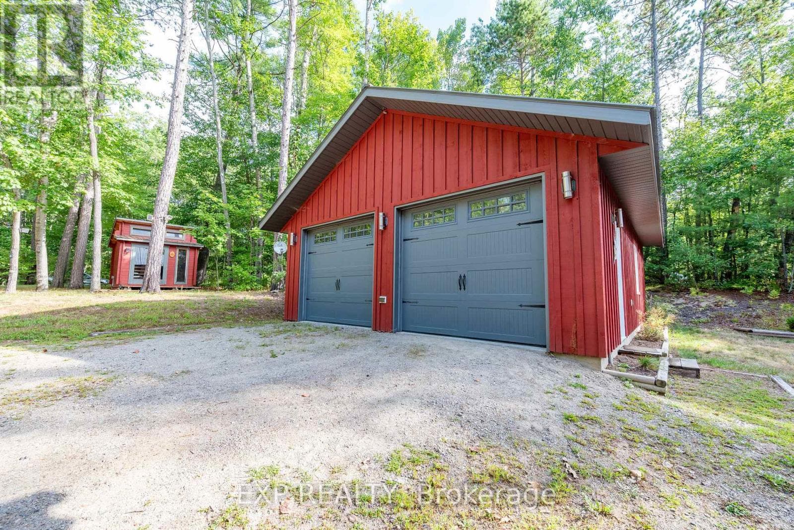 332 LACHLAN LANE, Ottawa — photo 3