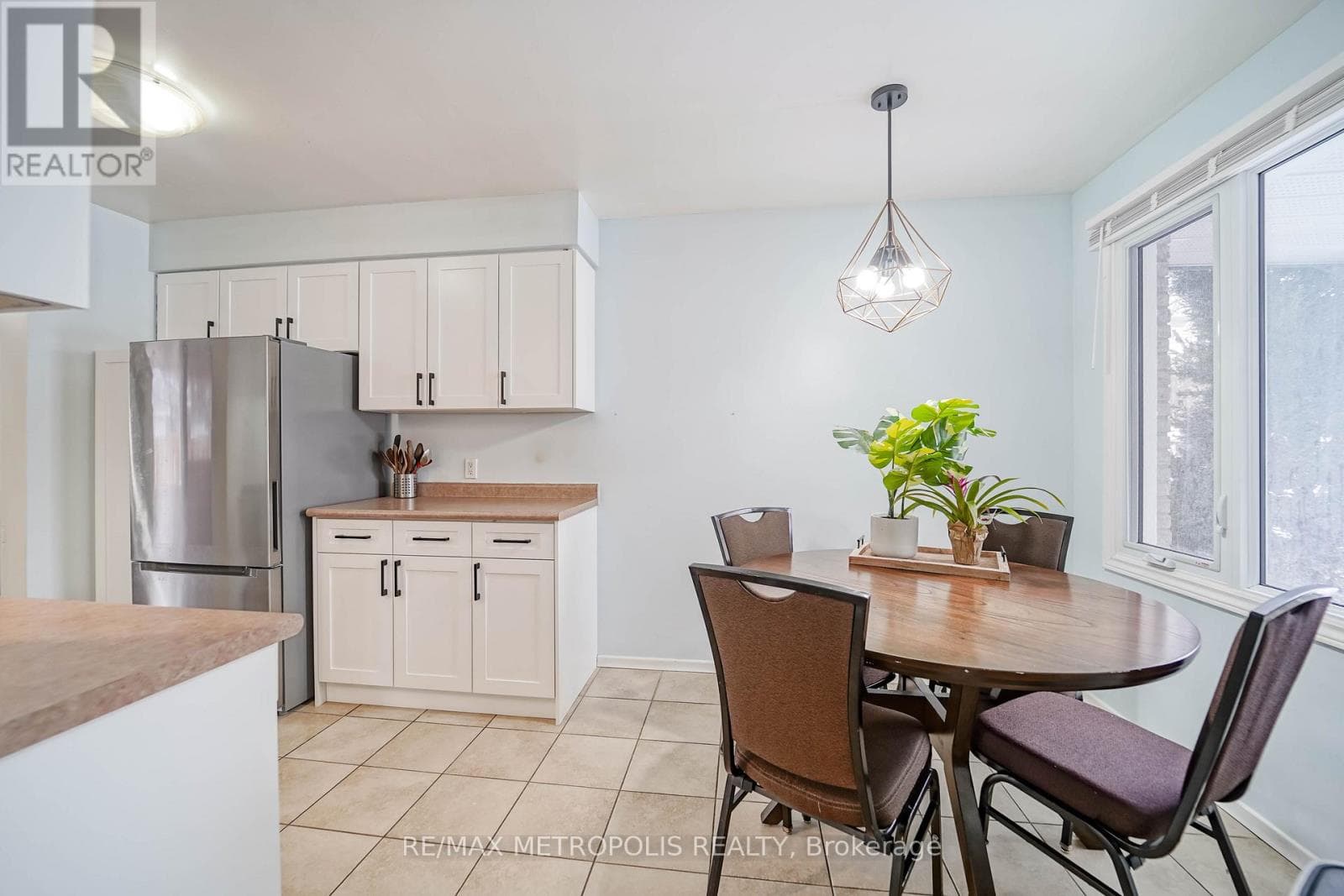 2 - 455 KINGSCOURT DRIVE, Toronto — photo 4