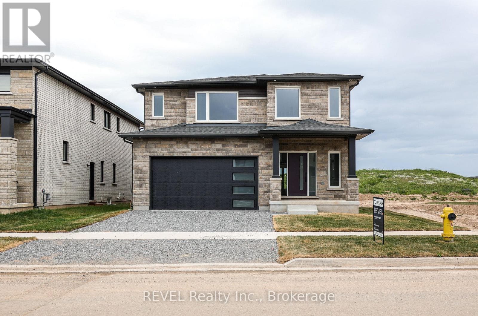 111 ACACIA ROAD in 