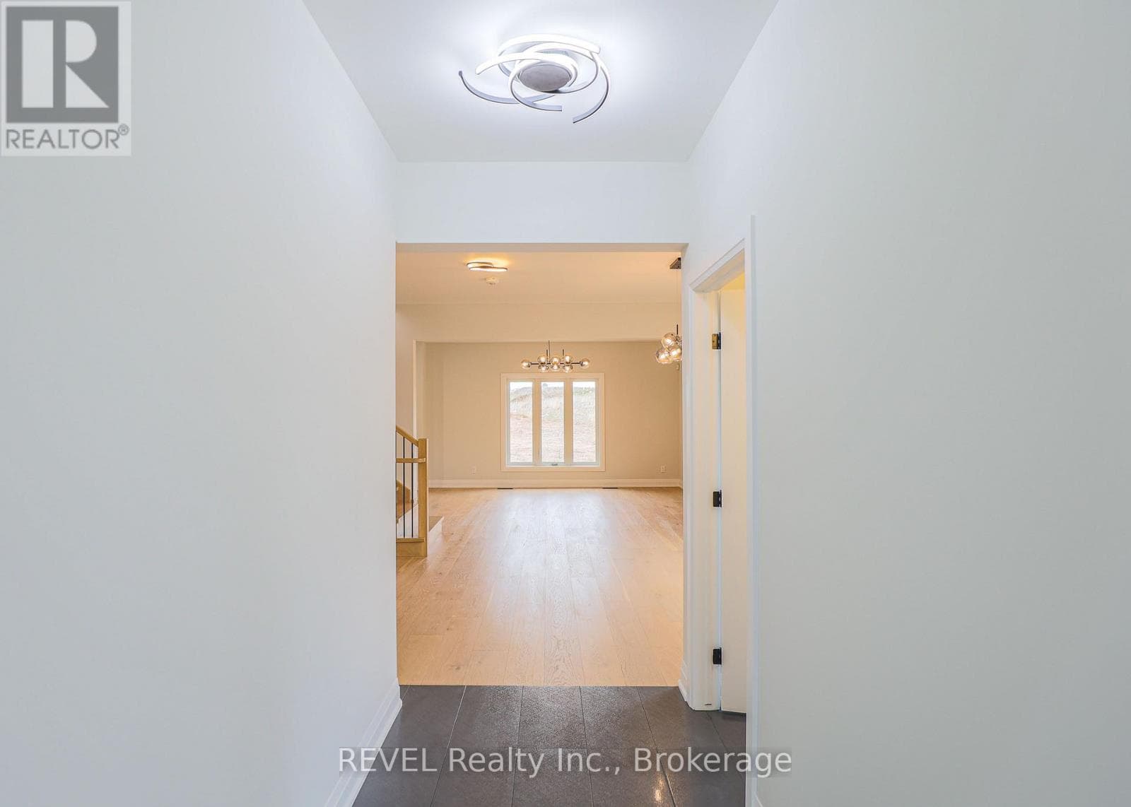 111 ACACIA ROAD — photo 4
